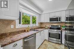 1023 RUNNYMEAD CRESCENT | Oakville Ontario | Slide Image Twelve