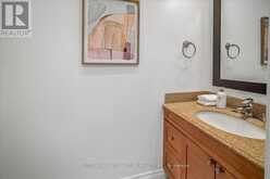 1023 RUNNYMEAD CRESCENT | Oakville Ontario | Slide Image Sixteen
