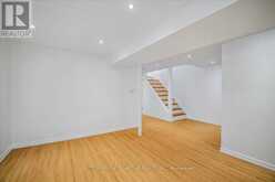 1023 RUNNYMEAD CRESCENT | Oakville Ontario | Slide Image Thirty
