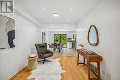 1023 RUNNYMEAD CRESCENT | Oakville Ontario | Slide Image Eight