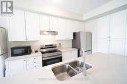 23 - 185 BEDROCK DRIVE | Hamilton Ontario | Slide Image Four