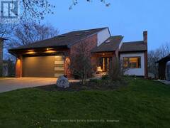 17 MCKAY COURT Dundas Ontario, L9H 6P1