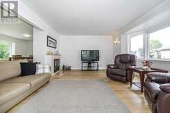 956 BAYSHORE COURT | Pickering Ontario | Slide Image Nine