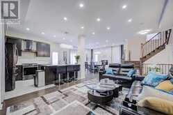 74 TANGO CRESCENT | Newmarket Ontario | Slide Image Ten