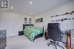 74 TANGO CRESCENT | Newmarket Ontario | Slide Image Thirty-three