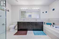 74 TANGO CRESCENT | Newmarket Ontario | Slide Image Thirty-six