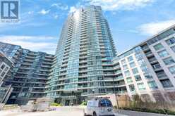 121 - 231 FORT YORK BOULEVARD | Toronto Ontario | Slide Image Four