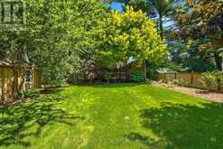 11 KINGSWAY BOULEVARD | Grimsby Ontario | Slide Image Eleven