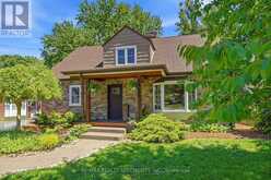 11 KINGSWAY BOULEVARD | Grimsby Ontario | Slide Image Four