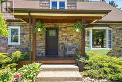 11 KINGSWAY BOULEVARD | Grimsby Ontario | Slide Image Seven