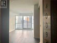 4009 - 70 TEMPERANCE STREET | Toronto Ontario | Slide Image Twelve