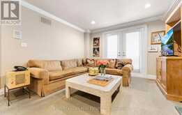 8 GRANADA COURT | Markham Ontario | Slide Image Nineteen