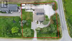 12986 HIGHWAY 48 | Whitchurch-Stouffville Ontario | Slide Image Seven
