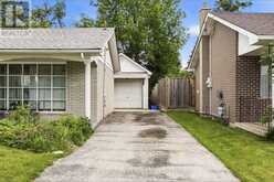 16 STEEL STREET | Barrie Ontario | Slide Image Forty-eight