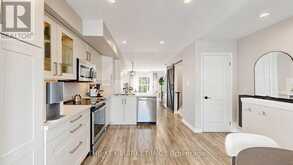 14 - 435 ENGLISH ROSE LANE | Oakville Ontario | Slide Image Seven
