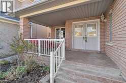 18 HARTWELL GATE | Brampton Ontario | Slide Image Four