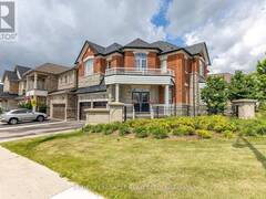 180 BONNIE BRAES DRIVE Brampton Ontario, L6Y 5Y7