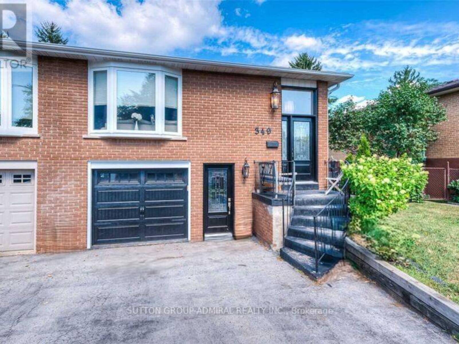 349 ENFIELD ROAD, Burlington, Ontario L7T 4E7