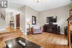 2045 ROSEMOUNT CRESCENT | Oakville Ontario | Slide Image Eleven