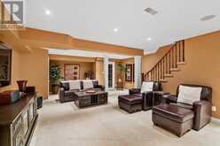 2045 ROSEMOUNT CRESCENT | Oakville Ontario | Slide Image Thirty-four