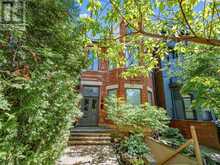 25 GRANGE AVENUE | Toronto Ontario | Slide Image Three