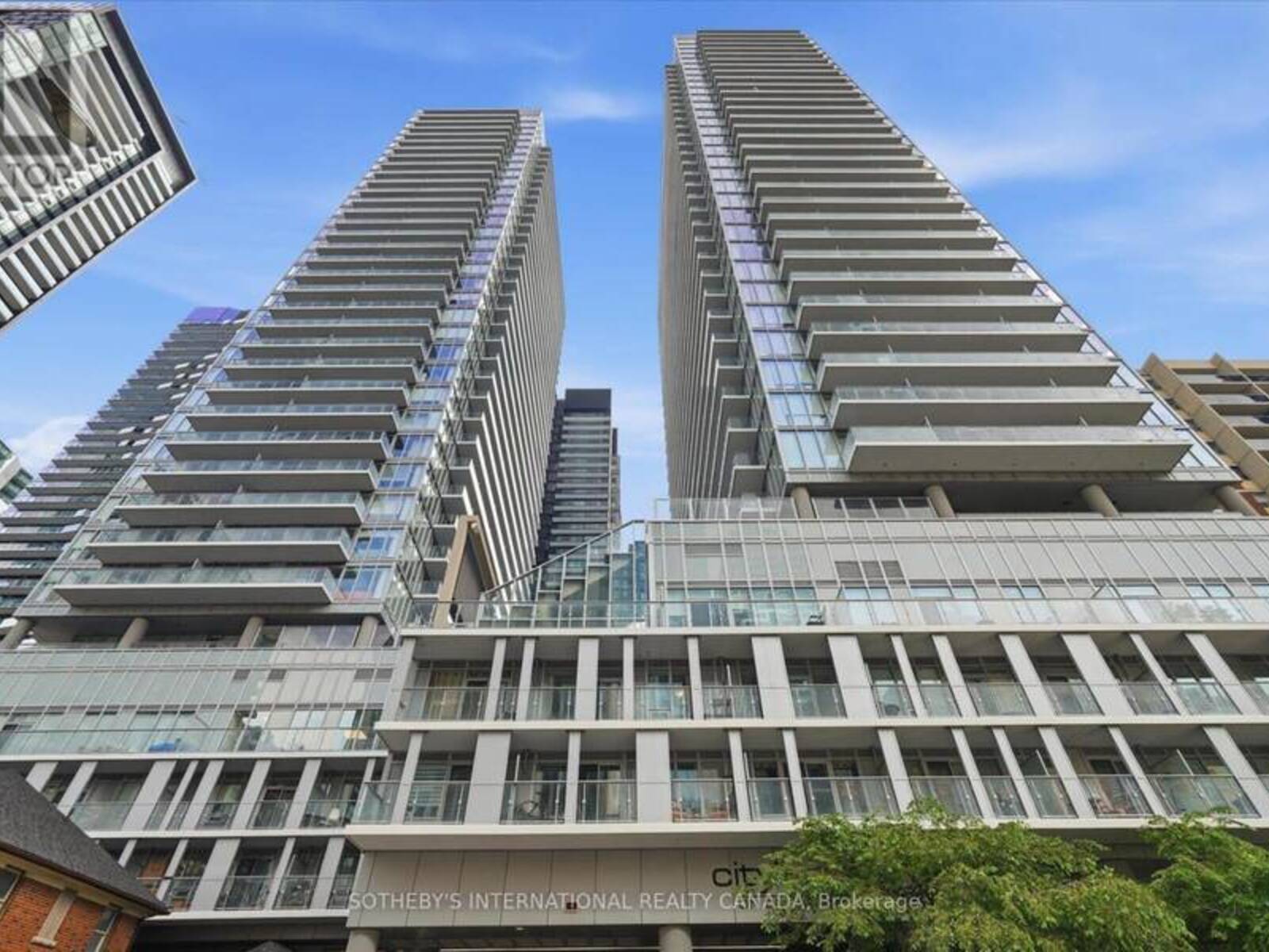 2307 - 195 REDPATH AVENUE, Toronto, Ontario M4P 0E4