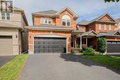 30 CASTLE GREEN DRIVE | Whitby Ontario | Slide Image One