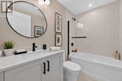 1206W - 10 GATINEAU DRIVE | Vaughan Ontario | Slide Image Four