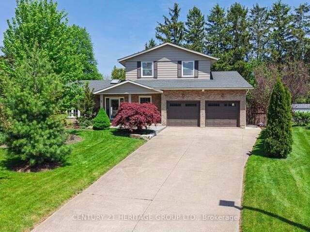 5 TOTTENHAM COURT Niagara-on-the-Lake Ontario, L0S 1J0 - 4 Bedrooms Home For Sale