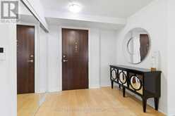 1077 - 23 COX BOULEVARD | Markham Ontario | Slide Image Ten