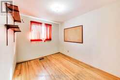 3760 WOODRUFF CRESCENT | Mississauga Ontario | Slide Image Nineteen