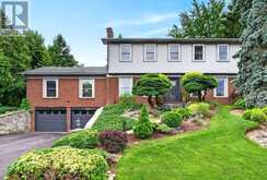 1952 EDENVALE CRESCENT | Burlington Ontario | Slide Image Two