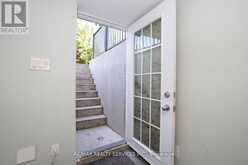 13 GREENBUSH COURT | Brampton Ontario | Slide Image Twelve
