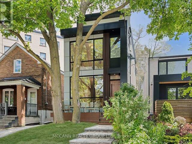 311 WYCHWOOD AVENUE Toronto Ontario, M6C 2T6 - 5 Bedrooms Home For Sale