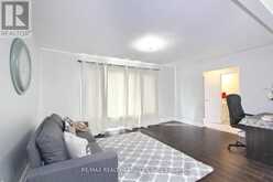 185 EARNSCLIFFE CIRCLE | Brampton Ontario | Slide Image Nine