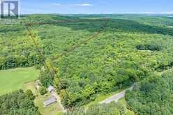 418 CONCESSION 13 ROAD E | Penetanguishene Ontario | Slide Image Two