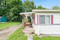 77 STANS CIRCLE | Midland Ontario | Slide Image Three