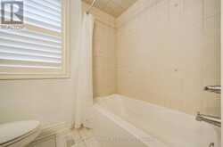 2323 AWENDA DRIVE | Oakville Ontario | Slide Image Thirty