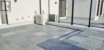 110 - 1180 CAWTHRA ROAD | Mississauga Ontario | Slide Image Thirty-two