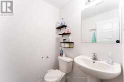 24 DEWBERRY DRIVE | Kitchener Ontario | Slide Image Eight