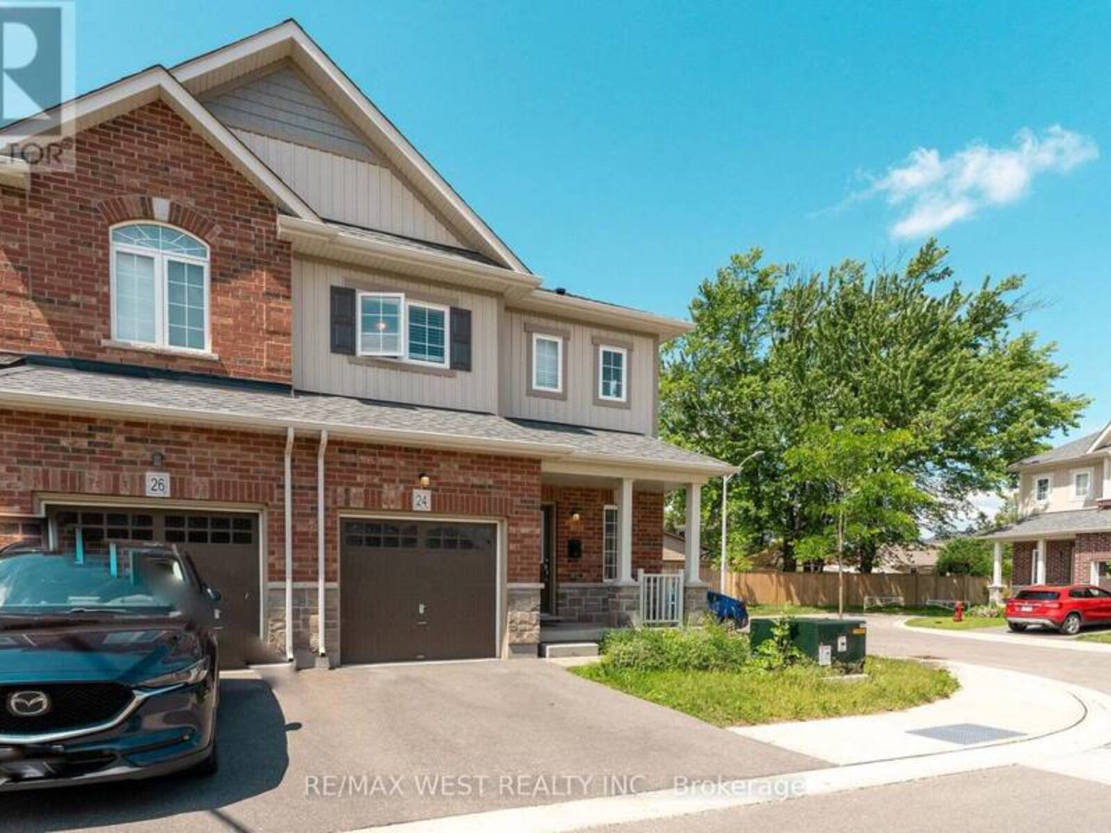 24 DEWBERRY DRIVE, Kitchener, Ontario N2B 0A9