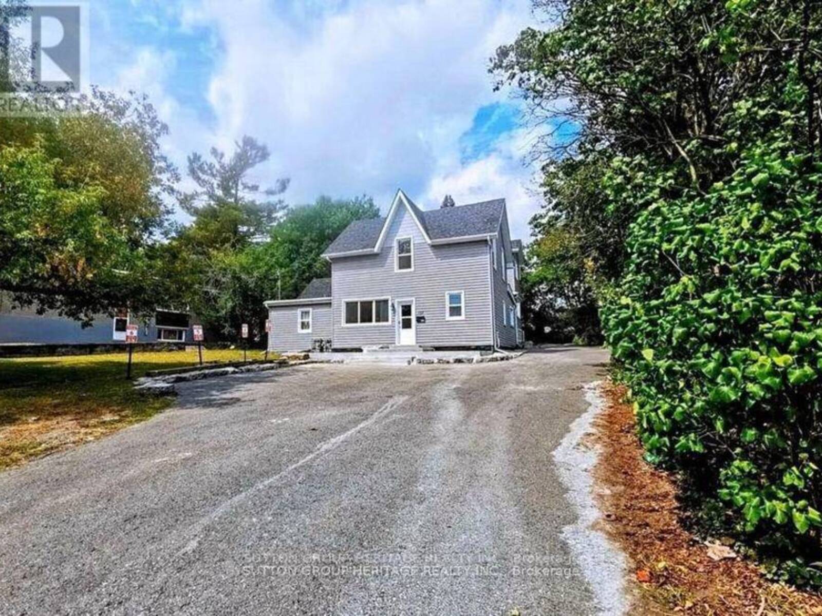 717 KING STREET W, Kingston, Ontario K7M 2G3