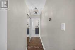 109 PORTICO DRIVE | Toronto Ontario | Slide Image Ten