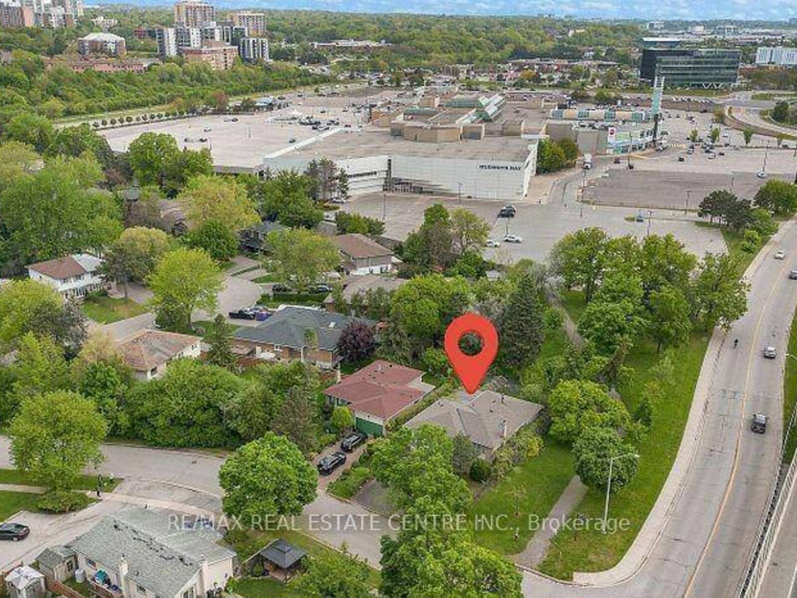 1011 PEARSON DRIVE, Oakville, Ontario L6H 2Y9