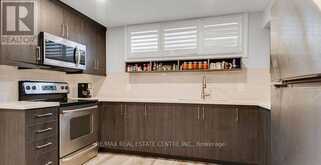 1011 PEARSON DRIVE | Oakville Ontario | Slide Image Twenty-seven