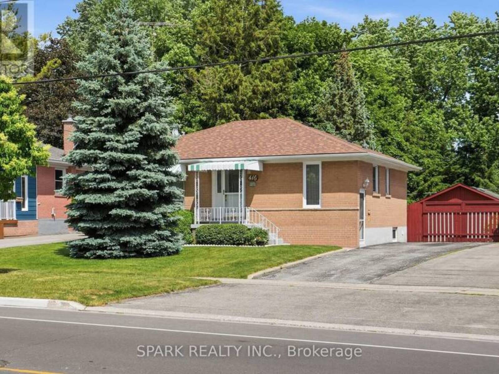 416 DELREX BOULEVARD, Halton Hills, Ontario L7G 4H9