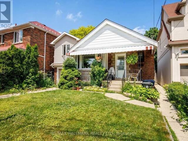 8 DAVIES CRESCENT Toronto Ontario, M4J 2X5 - 5 Bedrooms Home For Sale