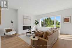 2354 EIGHTH LINE | Oakville Ontario | Slide Image Twelve