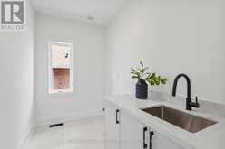 2350 EIGHTH LINE | Oakville Ontario | Slide Image Thirty-eight