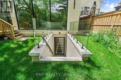 51 THIRTY NINTH STREET | Toronto Ontario | Slide Image Forty-four